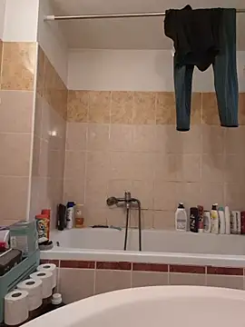 svenpfeifer online show from 10-24-25, 01:54