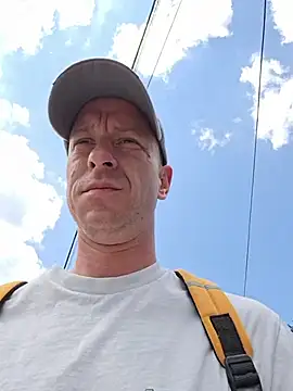 Snapshot of svenpfeifer chatting on 07-10-26, 12:16 svenpfeifer online show from 07-10-26, 12:16