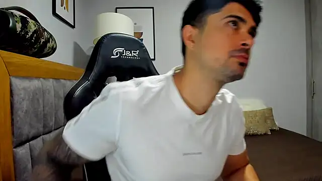 Dante Storm online show from 12-14-25, 08:53