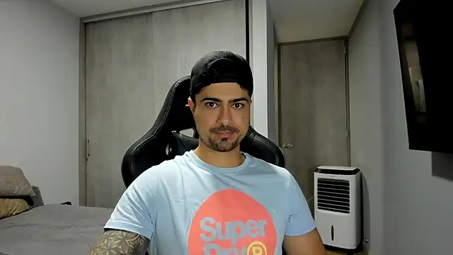 Dante Storm online show from 10-27-25, 03:29