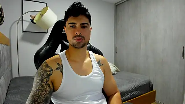 Dante Storm online show from 11-14-25, 12:42