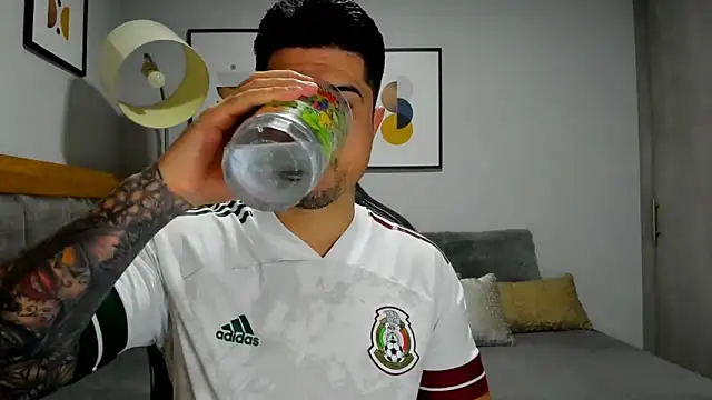 Dante Storm online show from 11-25-25, 04:24