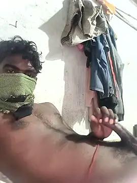 PolarFriend0 online show from 04-07-26, 06:48