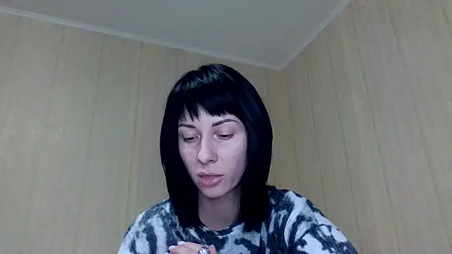 Snapshot of _Black-Panther_ chatting on 10-13-25, 02:51 Black-Panther online show from 10-13-25, 02:51