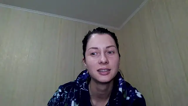 Snapshot of _Black-Panther_ chatting on 09-23-25, 04:36 Black-Panther online show from 09-23-25, 04:36