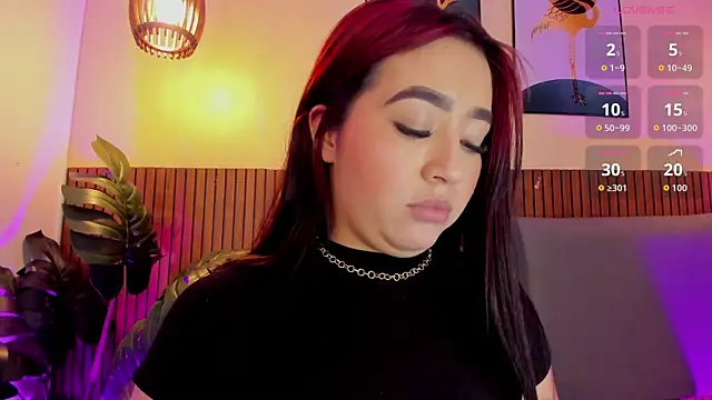 Snapshot of MelinaCruz chatting on 05-06-26, 02:37 MelinaCruz online show from 05-06-26, 02:37