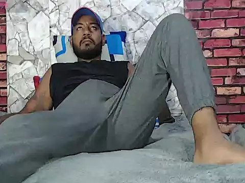 BladeFoxxx1 online show from 03-28-26, 02:56