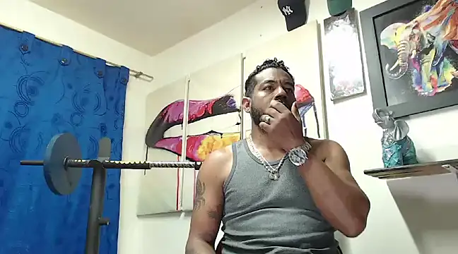 BladeFoxxx1 online show from 03-19-25, 02:37