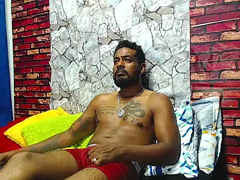 BladeFoxxx1 online show from 07-18-26, 12:19