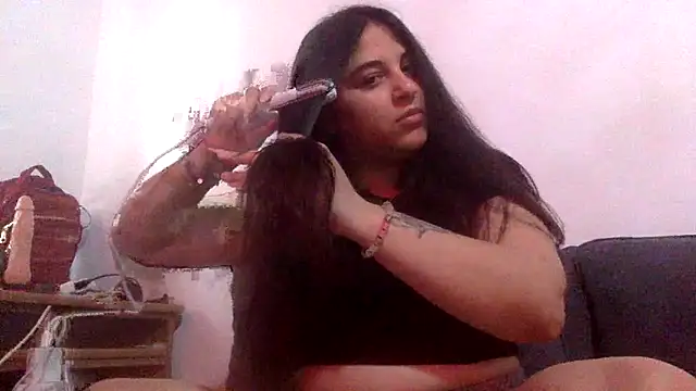 Veramaia online show from 05-19-26, 10:55