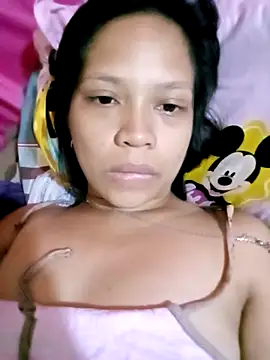 Cutie me online show from 11-21-25, 04:00