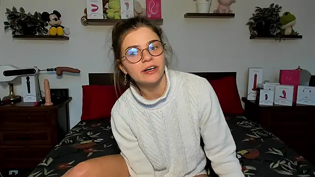 HaleyReedme online show from 03-01-26, 08:25