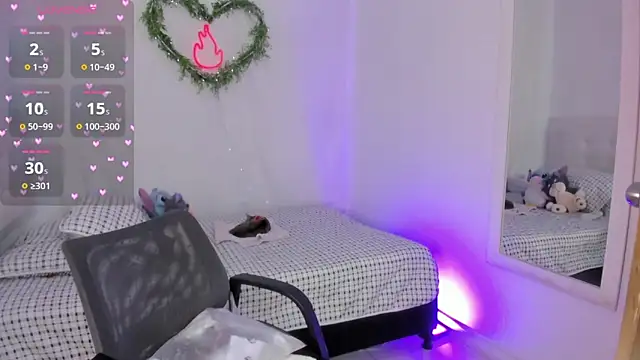 Brithanycullen online show from 04-08-26, 06:09