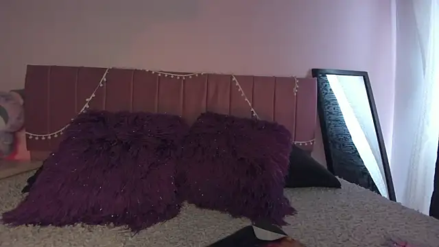 kitty-kryss online show from 03-13-26, 04:34