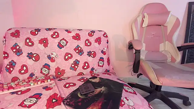 kitty-kryss online show from 04-07-26, 01:46