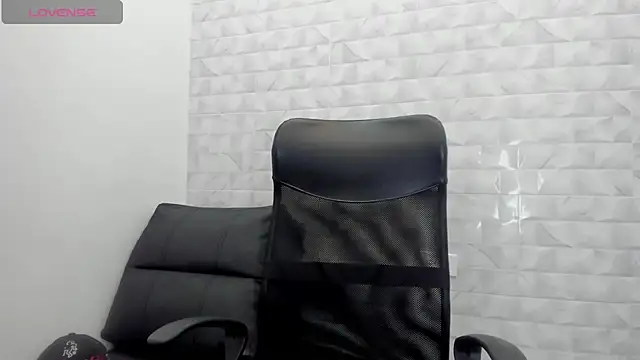 Stone grey1  online show from 03-13-25, 11:16