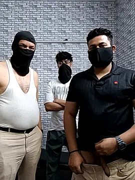 sumitsharma72 online show from 04-14-26, 05:51