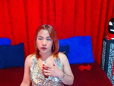 Snapshot of SharonCasttle chatting on 01-15-26, 05:49 SharonCasttle online show from 01-15-26, 05:49