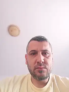 yourflowerpink online show from 12-19-25, 07:44