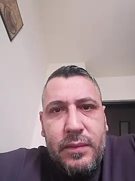 yourflowerpink online show from 11-26-25, 08:03