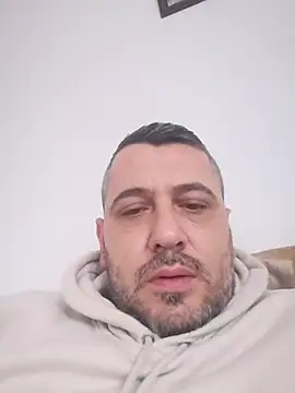 yourflowerpink online show from 12-14-25, 08:42