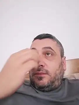 yourflowerpink online show from 12-21-25, 08:49