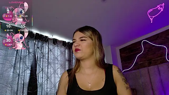 natasha  black online show from 12-21-25, 07:37