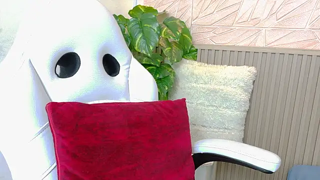 Gaviluc  online show from 03-28-26, 12:28