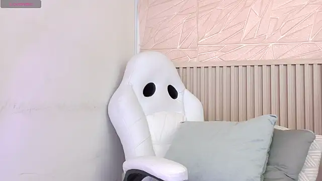 Gaviluc  online show from 10-11-25, 10:38