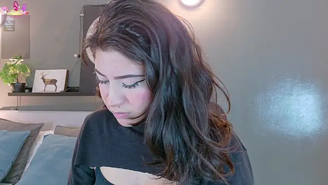 Snapshot of Kathe_sweetness chatting on 09-18-25, 11:46 Kathe sweetness online show from 09-18-25, 11:46