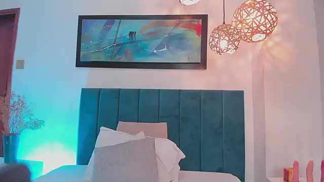 BeckyVidal online show from 09-10-25, 12:31