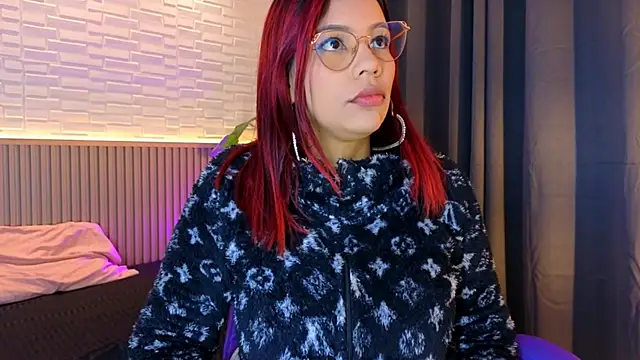 TiffanyWalk online show from 10-29-25, 10:58