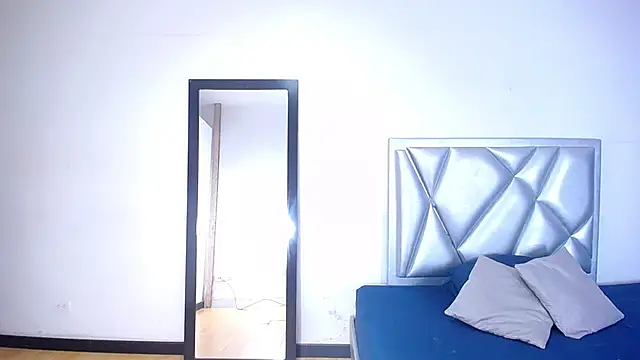 goldenn ass1 online show from 11-27-25, 04:02