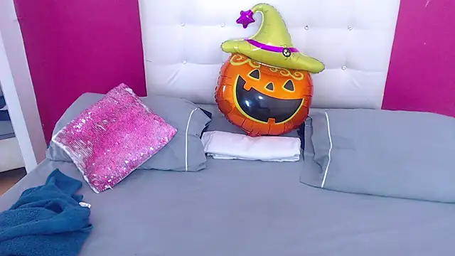 goldenn ass1 online show from 11-13-25, 10:24