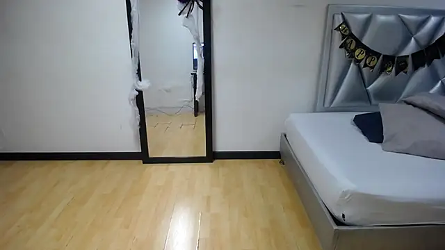 goldenn ass1 online show from 10-31-25, 10:38