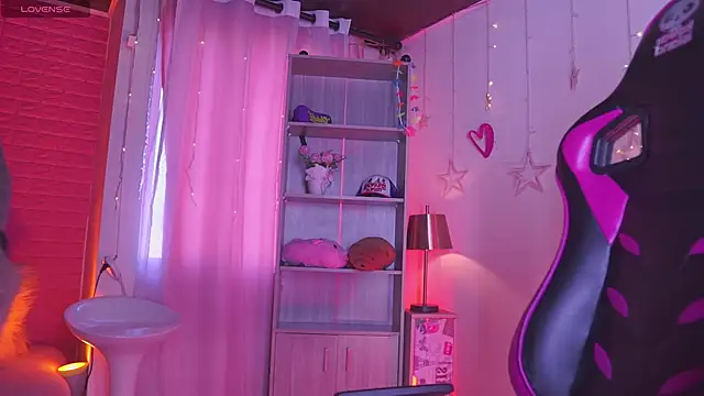 Madison Mayer online show from 09-23-25, 12:23