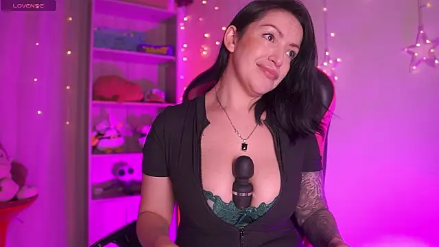 Madison Mayer online show from 02-13-26, 01:00