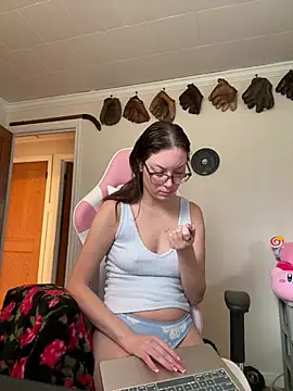 SpaceCowWhore online show from 04-02-26, 02:35