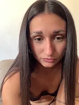 luci brecman online show from 04-11-26, 03:59