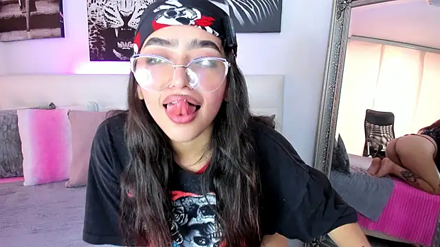 sophie-carter online show from 02-17-26, 07:11