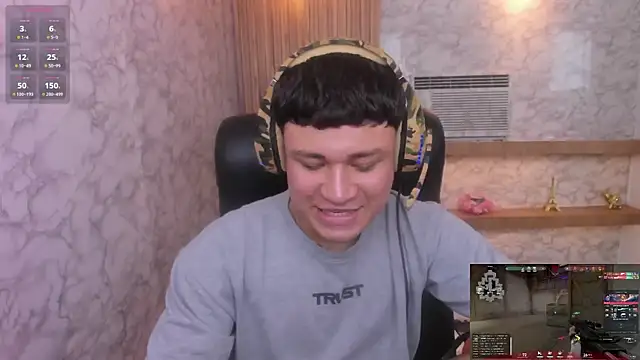 AndrewPeach  online show from 12-22-25, 08:53