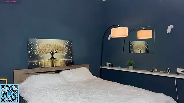 RadiantBliss online show from 11-11-25, 04:13