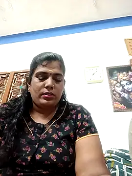 Snapshot of kissmetha chatting on 12-17-25, 07:46 kissmetha online show from 12-17-25, 07:46