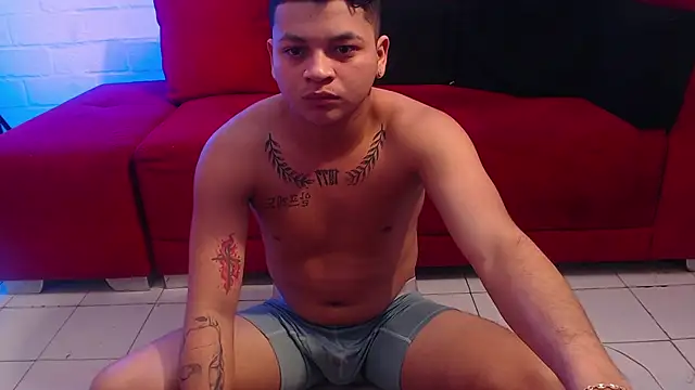 juan montoyasex online show from 03-15-25, 08:37