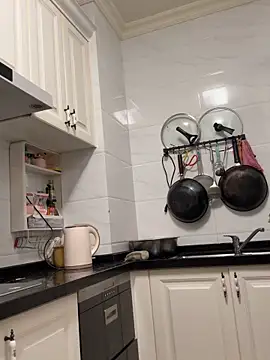 aa520uv online show from 03-13-26, 02:00