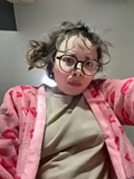 aa520uv online show from 03-08-26, 02:31