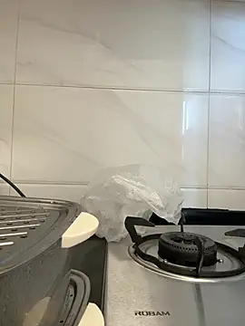 aa520uv online show from 04-05-26, 02:18