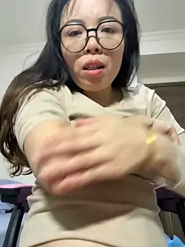 aa520uv online show from 11-27-25, 03:12