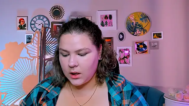 FlorenceAnderson online show from 09-25-25, 05:46