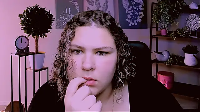 FlorenceAnderson online show from 09-10-25, 09:08